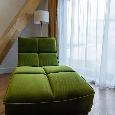 아파트 Fabrica 14 *